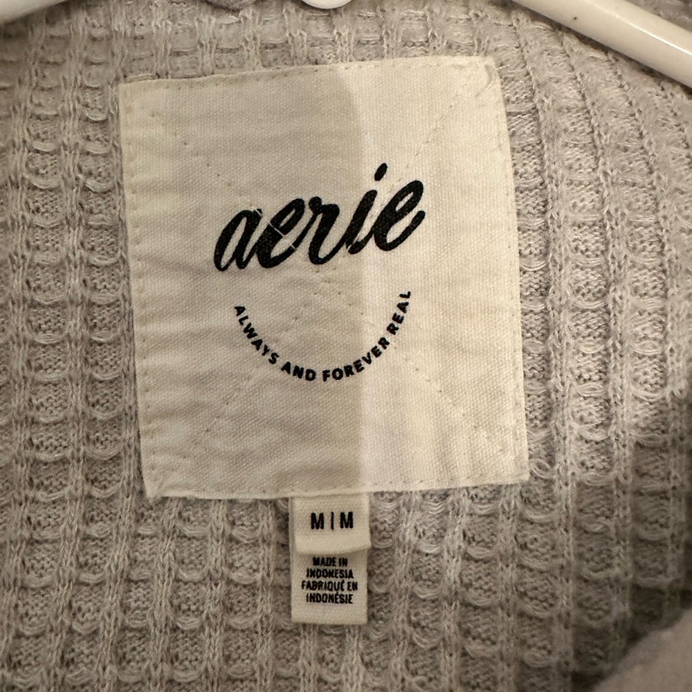 aerie gray waffle oversized button up - Picture 3 of 4